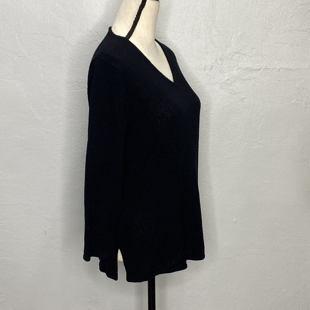 Chico's Design Women’s Sz  1 (S) Black V-Neck Ashley Pullover Knit Sweater NWT - Picture 4 of 10